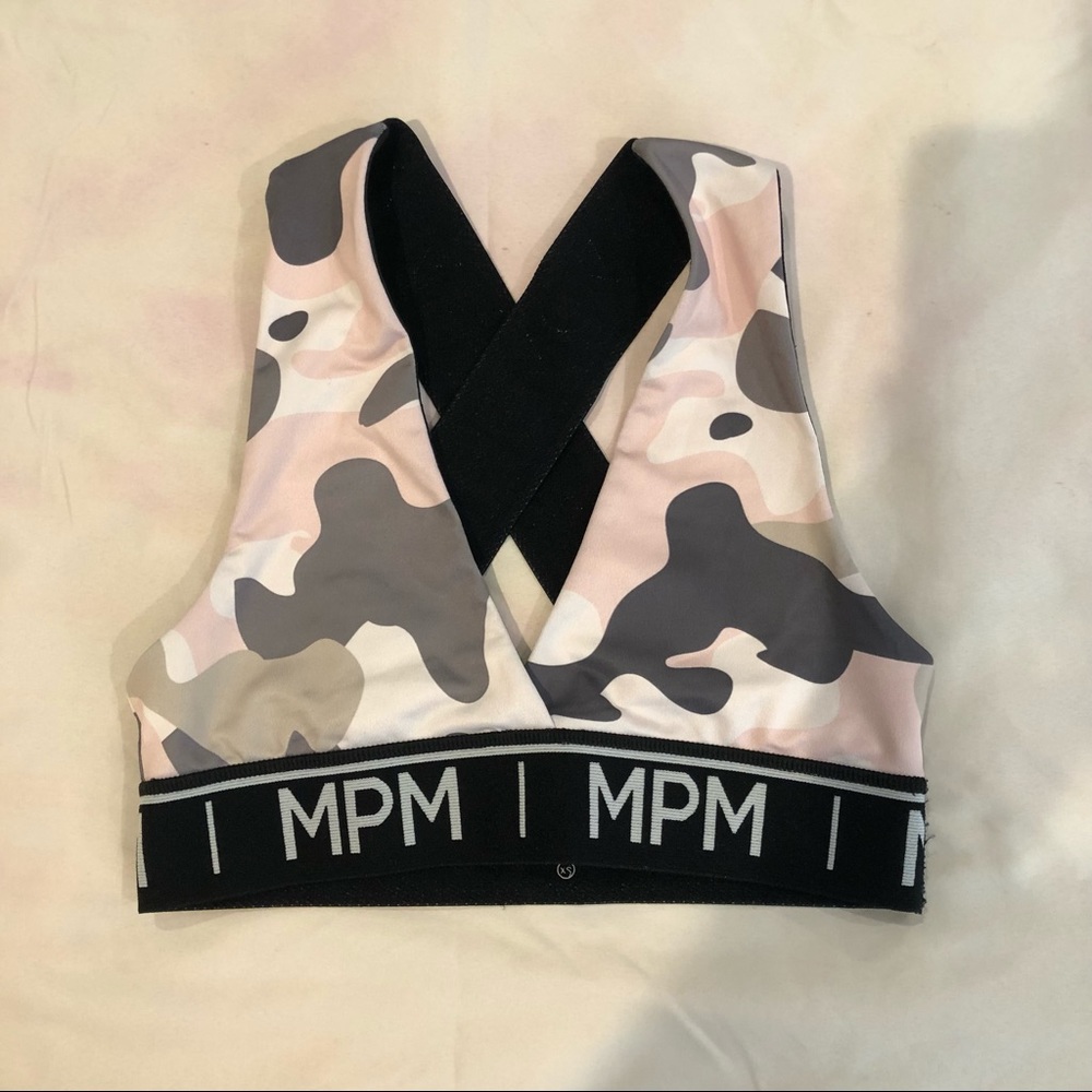 ❌SOLD❌ Camo sports bra